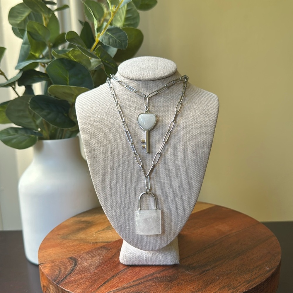 Chic Silver Necklace with Heart and Lock Charms